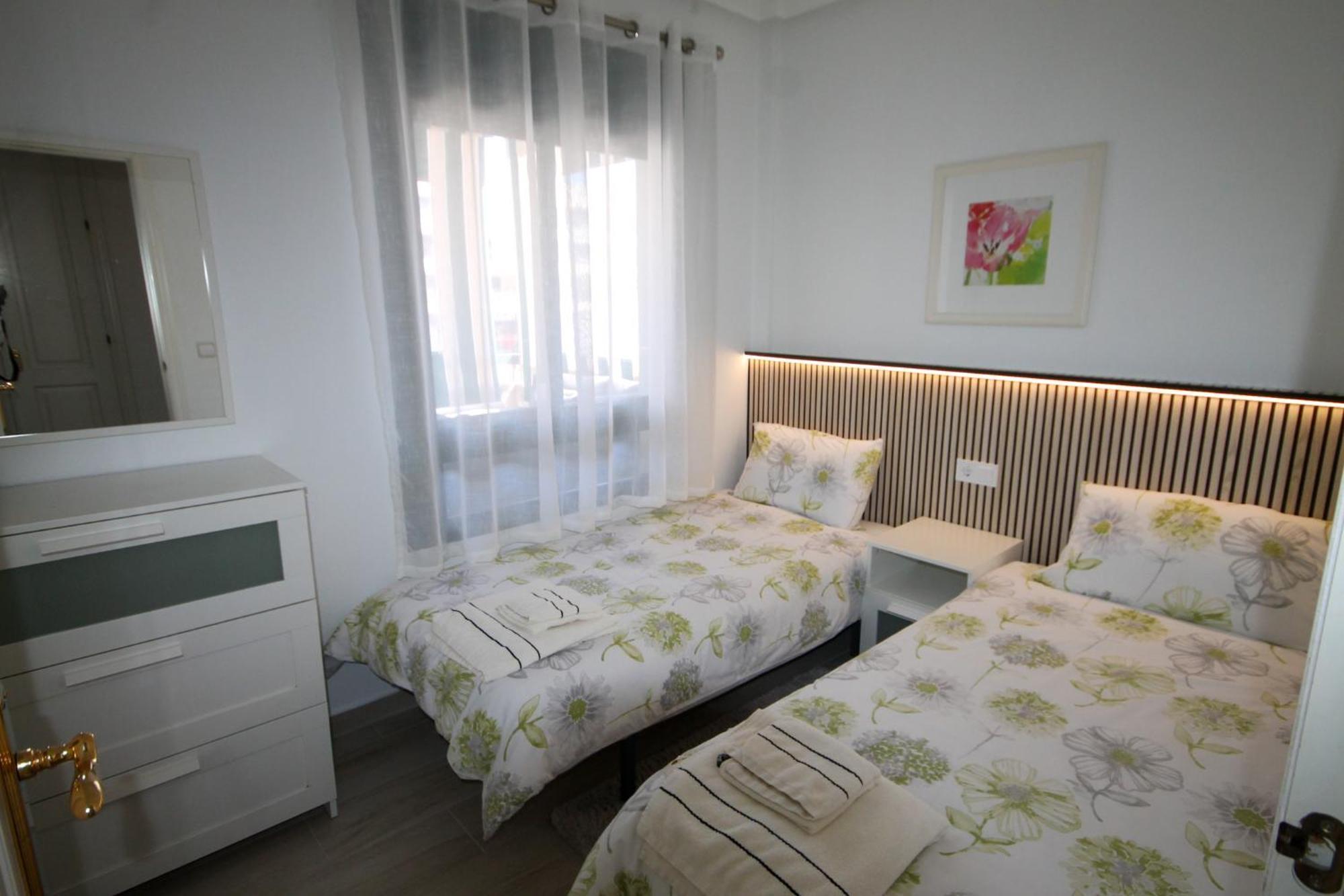 Luxury 2 Bed, 2 Bath Apartment With Sea View, Central Heating And New Bathrooms. Dehesa de Campoamor  Exterior photo